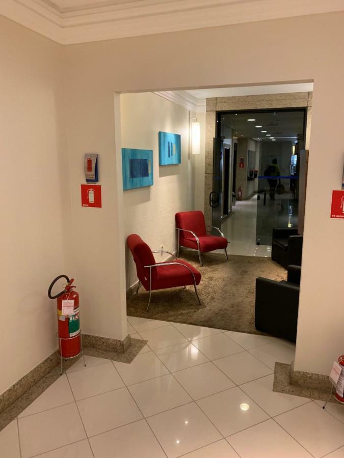 Executive Flat Em Frente Ao Aeroporto De Congonhas Leilighet São Paulo Eksteriør bilde